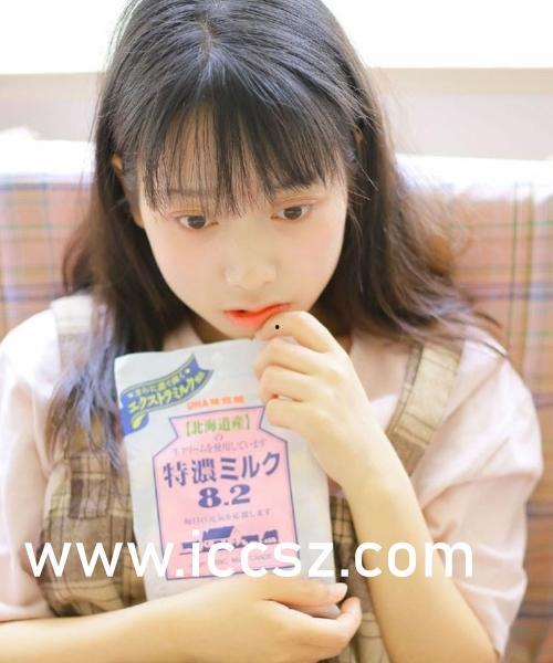 国产在线艾小青视频,在线视频中的青春魅力演绎