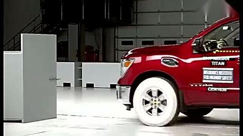 国产皮卡试驾评测视频,驾驭力量，探寻硬派新篇章