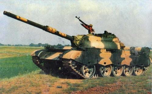 国产轻坦克视频,性能卓越，战力非凡