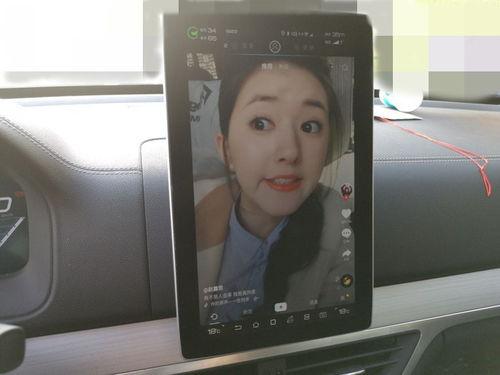 国产在线主播图片视频,魅力四溢的虚拟舞台秀